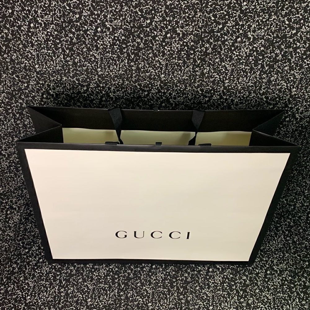 Medium Gucci Gift Bag 